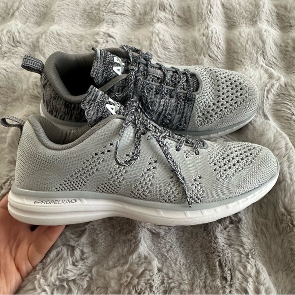 APL Athletic Propulsion Labs Women's Techloom Phantom Running Shoe size 8 grey - Picture 5 of 10